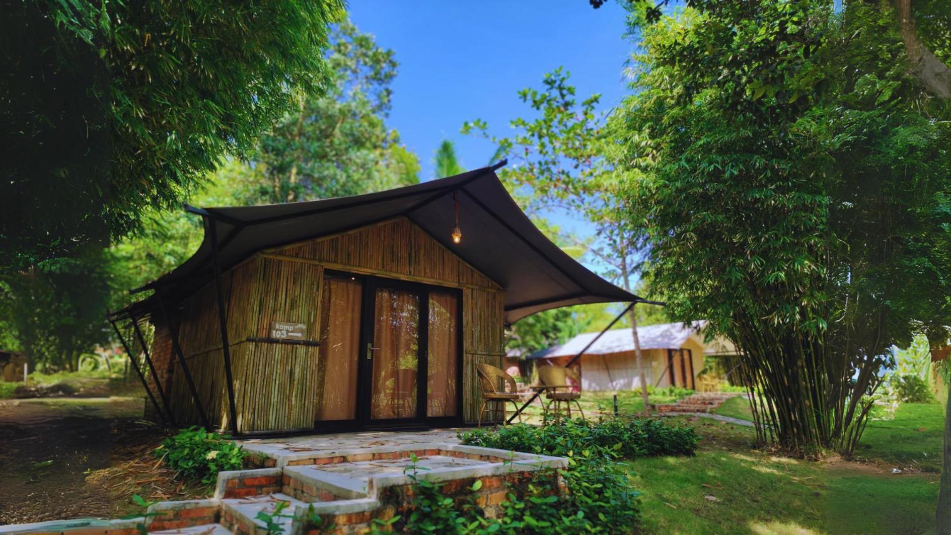 "D'Bamboo Kamp" Desa Wisata Ekang لاغويْ المظهر الخارجي الصورة